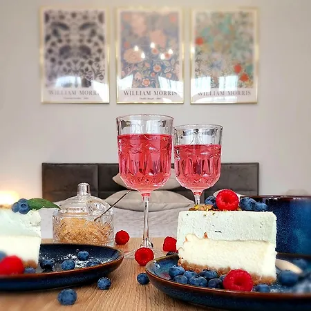 Tullu - W Centrum, Blisko Bulwaru, Blisko Molo オストルダ