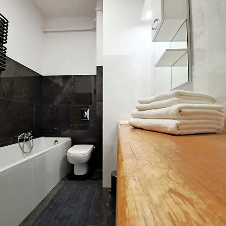 Tullu - W Centrum, Blisko Bulwaru, Blisko Molo Apartment *