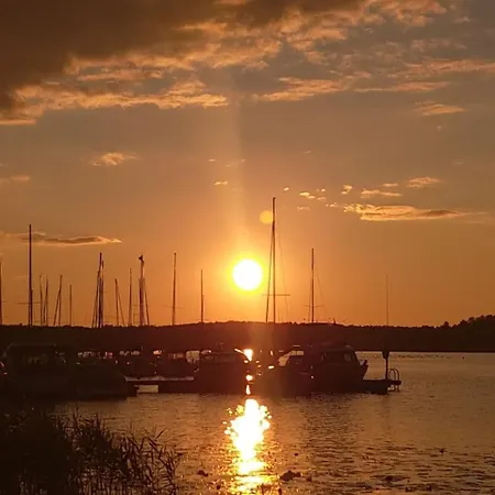 Tullu - W Centrum, Blisko Bulwaru, Blisko Molo Lägenhet Ostróda